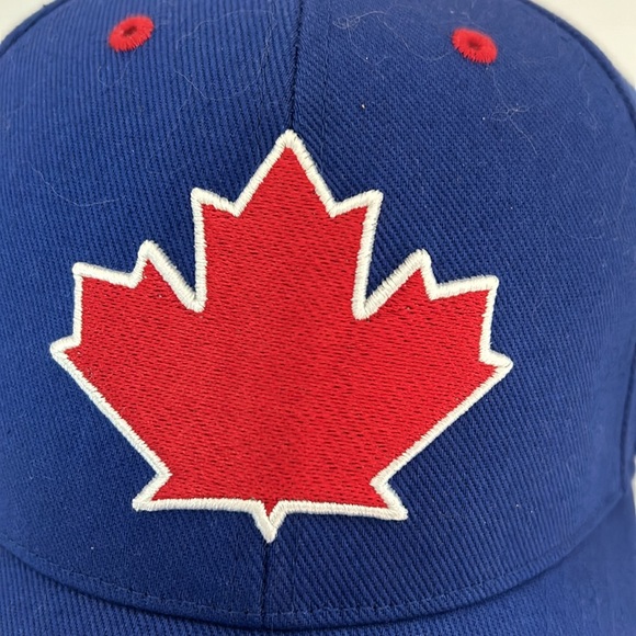 𝅺Blue Jays Hat - Adult - Picture 8 of 8